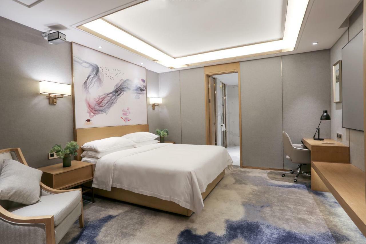 Venus Royal Hotel Foshan Kuiqi Road Metro Station Εξωτερικό φωτογραφία