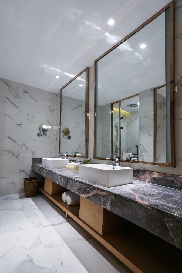 Venus Royal Hotel Foshan Kuiqi Road Metro Station Εξωτερικό φωτογραφία